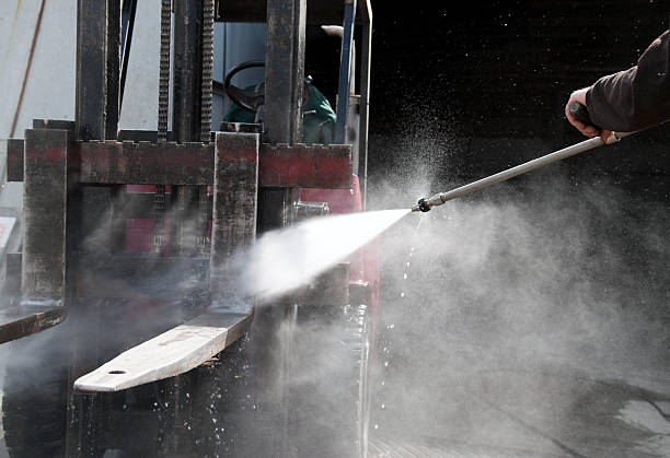 Best Parking Lot and Garage Cleaning  in Belle Plaine, MN